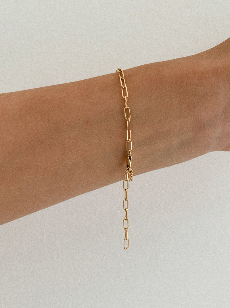 Thin Link Bracelet